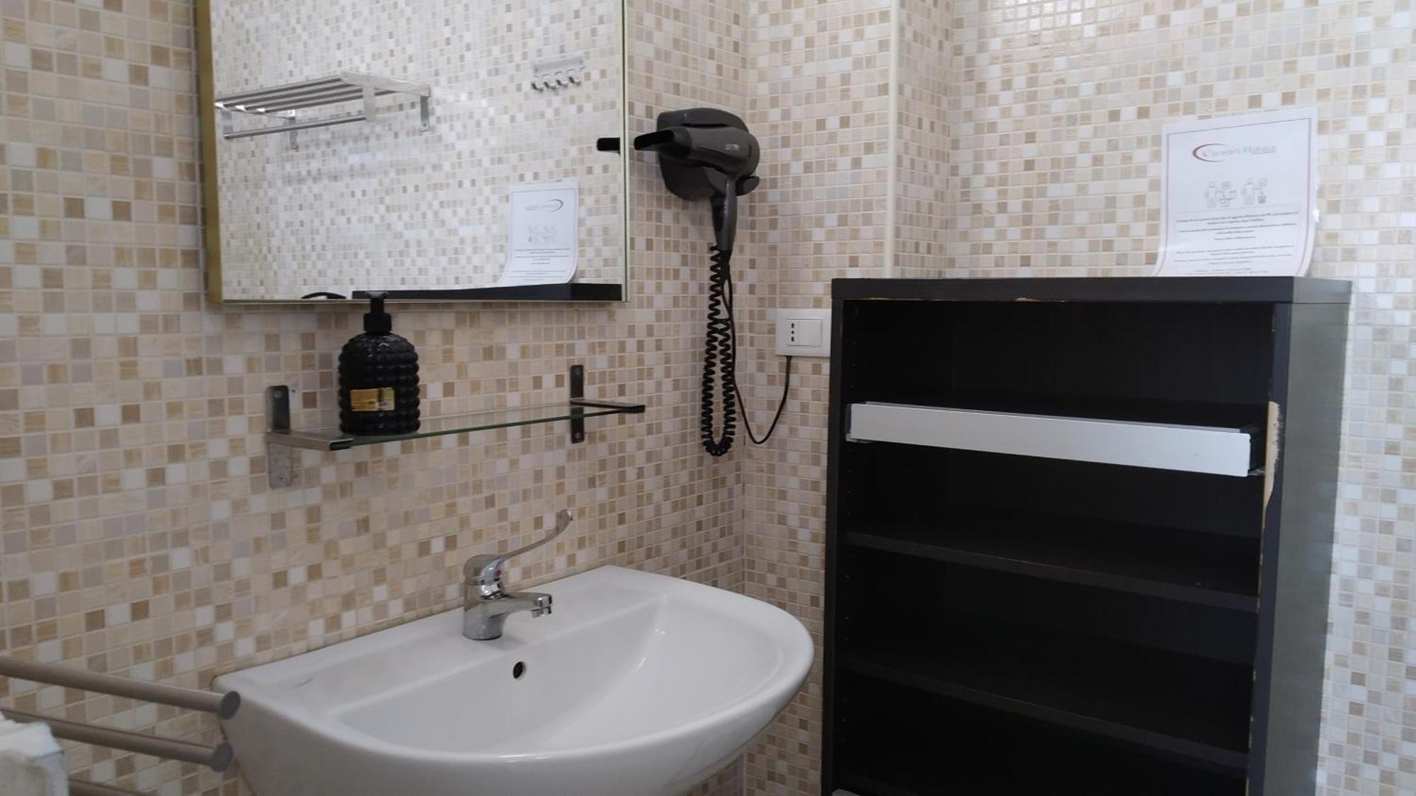 Cconforthotels Appartamento Crispi บารี ภายนอก รูปภาพ